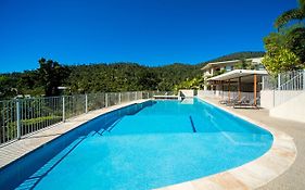 Airlie Summit Apartments